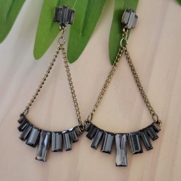 EXPRESS Earrings - Picture 4 of 5